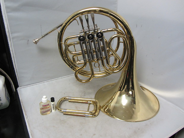 Yamaha YHR-311 Marching French Horn image 1