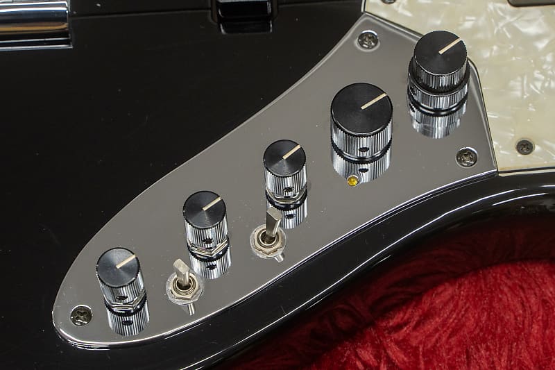 used】CORONA Guitars / Melvin Lee Davis Signature 5 string