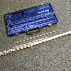 Selmer Bundy II Student Closed-Hole Flute (w/case) image 1