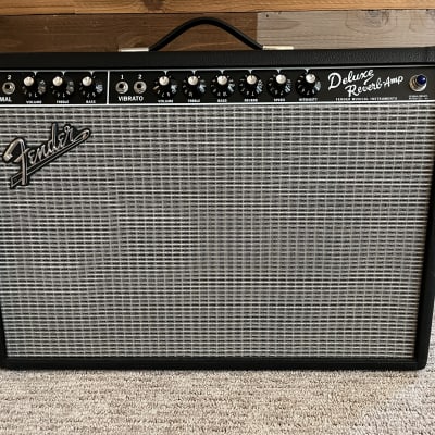 人気商品】 Reverb Deluxe '65 Fender [22W] 2017年製 アンプ - husfp