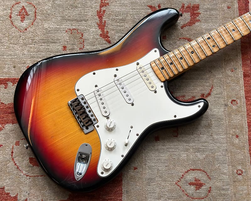 Tokai Silver Star SS40YS Sunburst 1980 *Signed by King