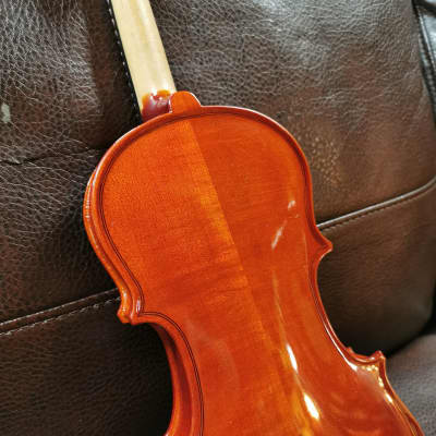 Menzel 1/8 Violin with Case - Natural image 8