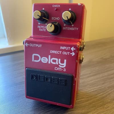 Boss DM-3 Delay | Reverb
