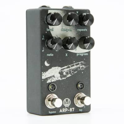 New Walrus Audio ARP-87 Multi-Function Delay Guitar Effects Pedal image 3