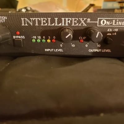 Rocktron Intellifex on-line effects processor | Reverb Belgium