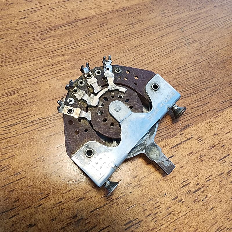 Fender CRL 1452 3-Way Switch 3 Patent Number 1953-1962