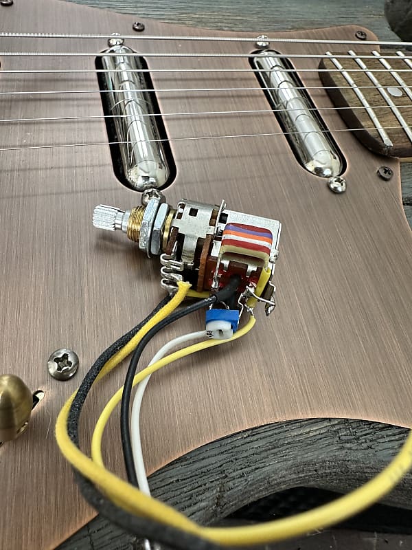 Prewired HalfOutofPhase Tone Push Pull tone pot (.047 For Reverb