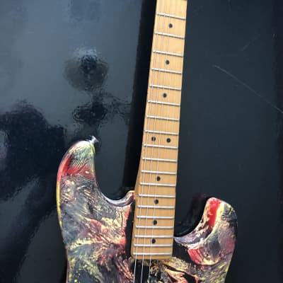 Peavey Tracer with one of a kind paint job and upgrades galore image 3