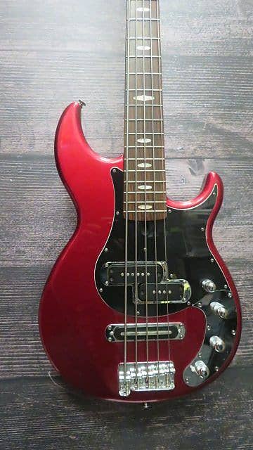 Yamaha BB-425X 5 String Bass