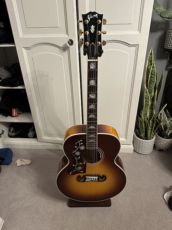 Gibson Standard 2023  - Sunburst image 1
