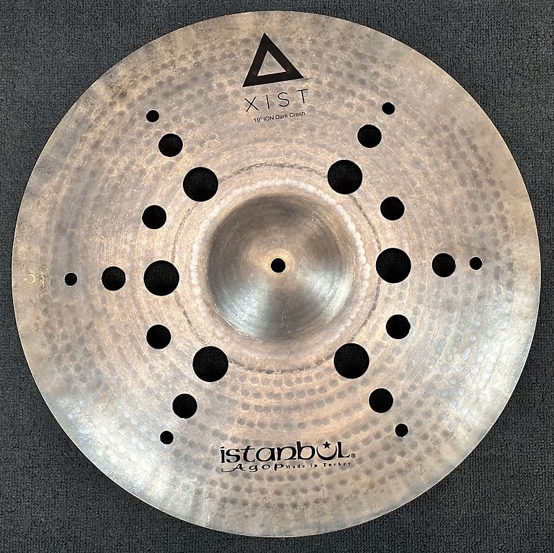 Istanbul Agop 19