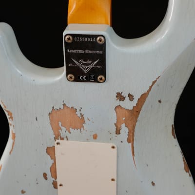 Fender Custom Shop Ltd 1963 Stratocaster Heavy Relic, Sonic Blue 914 7lbs 11.2oz image 9