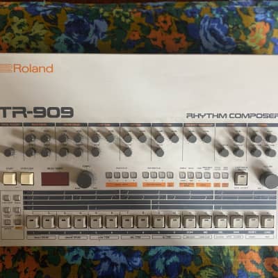 Roland TR-909