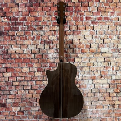 Taylor 814CE - Natural w/ Case (Serial: 1205313094) image 3