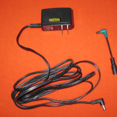used Line 6 DL-4 Modeler [NOT DL4 MkII ver] from 1999 or early 2000s, + used Truetone adapter & clean 1 SPOT L6 Converter, MISSING the battery cover, if using batteries you'll need to cover battery compartment opening with tape (NO box / NO paperwork) image 21