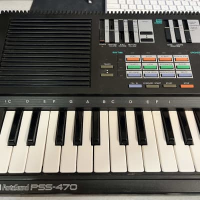 Yamaha PSS-470 Synthesizer Sound blaster chip w/cables and power supply