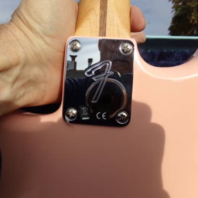 2021 Fender Stratocaster - Shell Pink, Made in Mexico, mint condition, blue Fender Case image 10