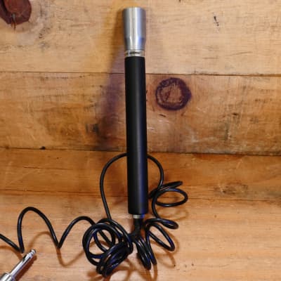 N / A Mini Microphone, Karaoke Microphone, Asmr Microphone, Mic for  Singing, Recording and Listening to Songs, for Portable Laptop/Apple  Samsung Android, Black&Rose Gold : : Musical Instruments