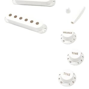 Fender 099-2096-000 Pure Vintage '50s Stratocaster Accessory Kit