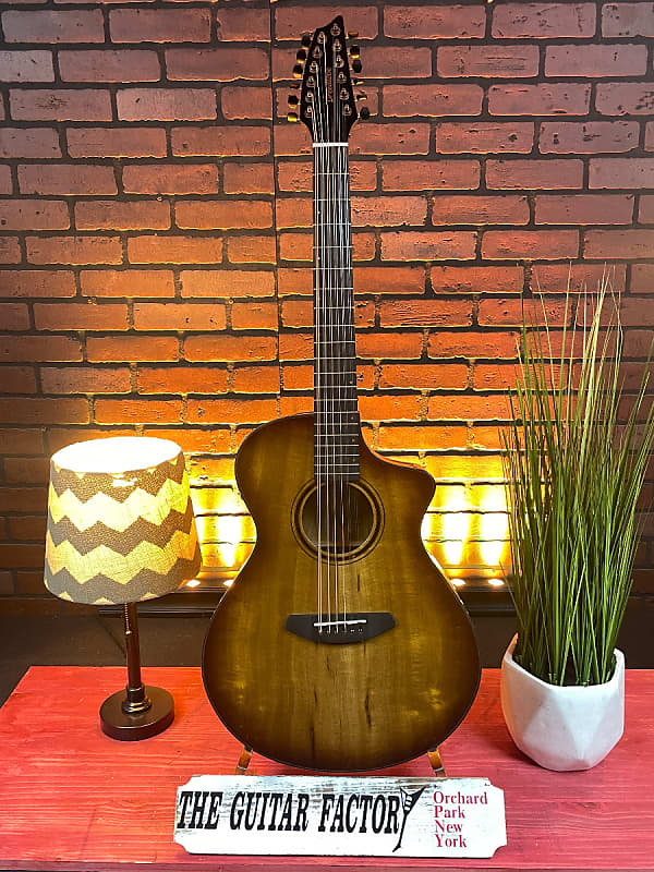 Breedlove pursuit deals concert 12 string