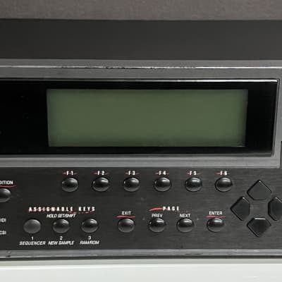 E-MU E6400 Ultra UPGRADED - with E-Synth ROM, SSD and over 150 CD-s on it