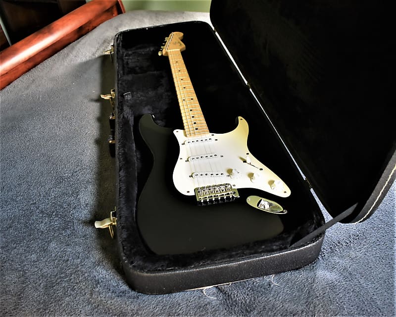 Fender Eric Clapton Artist Series Stratocaster with Vintage Noiseless Pickups 2001 - Present Black image 1