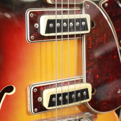 Bruno Conqueror  Semi Hollow Electric Guitar w/ Vibrato Bridge in Sunburst image 9