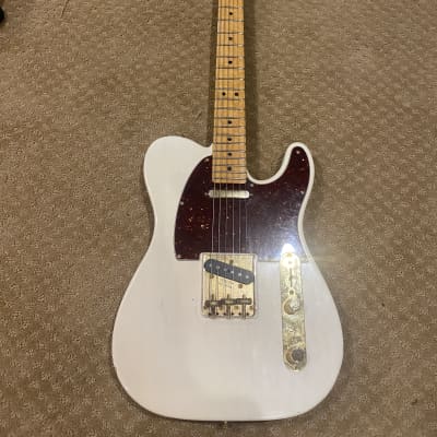 Fender Limited Edition Select Light Ash Telecaster White Blonde