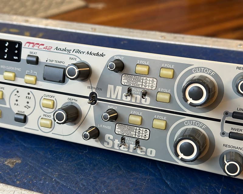 AKAI MFC42 Analog Filter Module | Reverb