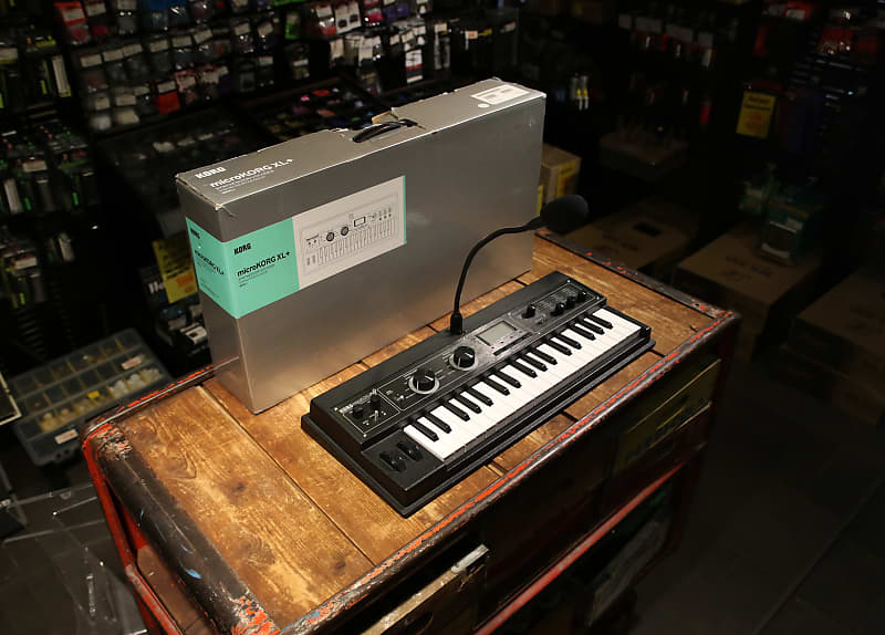 Korg microKORG XL+ 37-Key Synthesizer/Vocoder 2012 - 2019 - Black image 1
