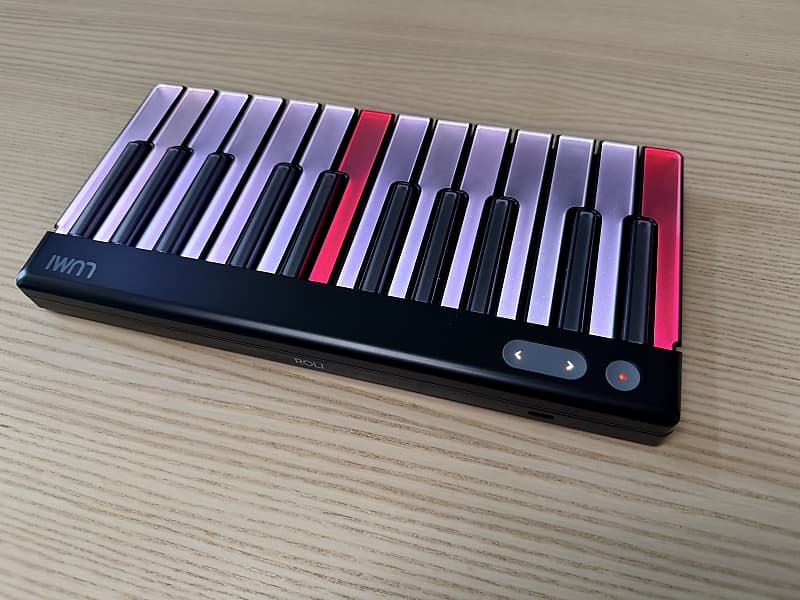 Roli LUMI Keys MIDIキーボード Snapcase付き ROLI LUMI Keys Studio Edition Review: A great modular midi