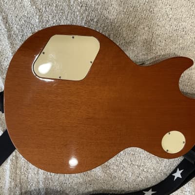 Gibson Les Paul Standard '50s P-90 2014 - Gold Top - Bigsby image 8
