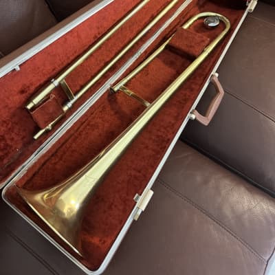 Olds Ambassador A-15 Bb Tenor Trombone (1949) (Los Angeles) SN 31531 (rare) (new lacquer - clear coat) image 1