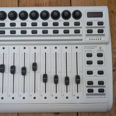 ベリンガーB-CONTROL BCF2000　動作品 Behringer | Product | BCF2000