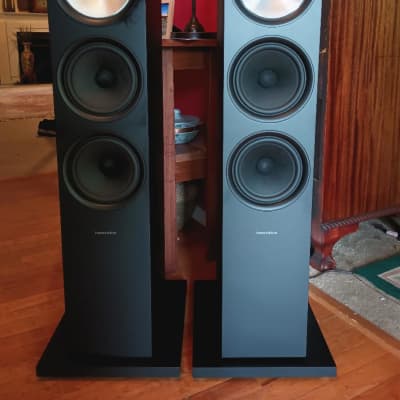 B&W 603 Series II speakers in excellent condition - 1990's image 1