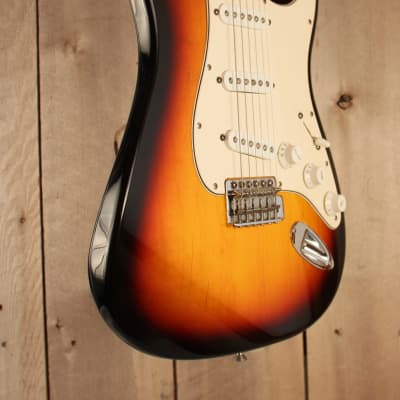 Fender Standard Stratocaster (MIM) 3 color sunburst guitar 2002 image 3