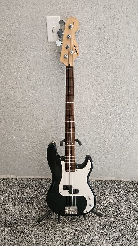 Squier Affinity Precision Bass 1999 - 2012 | Reverb
