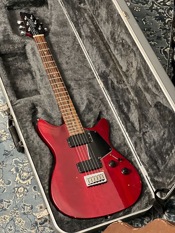 Heartfield RR58 by Fender 1980 - Red