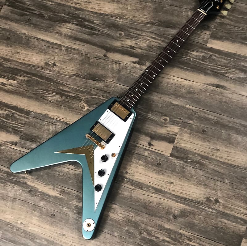 Gibson flying v pelham outlet blue