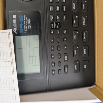 Alesis SR-16 Drum Machine 2010s - Black