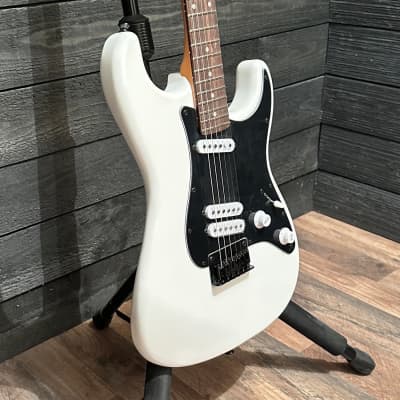 Fender Squier Contemporary Stratocaster Special Electric Guitar - White image 2