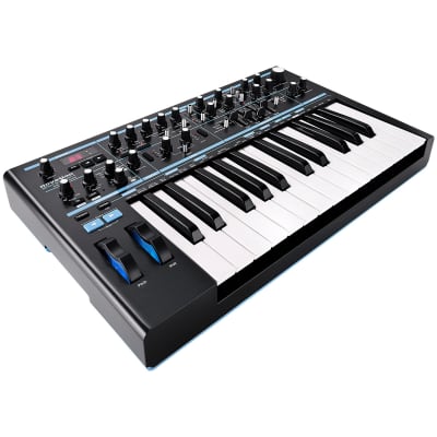 Bass Station II Novation
