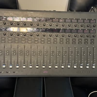 Avid S3 16-Fader Pro Tools Control Surface 2010s - Black image 4