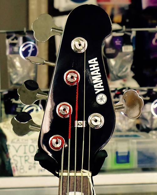 Yamaha BB615 Black 5 String Active Bass | Reverb