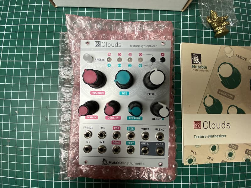 Mutable Instruments Clouds