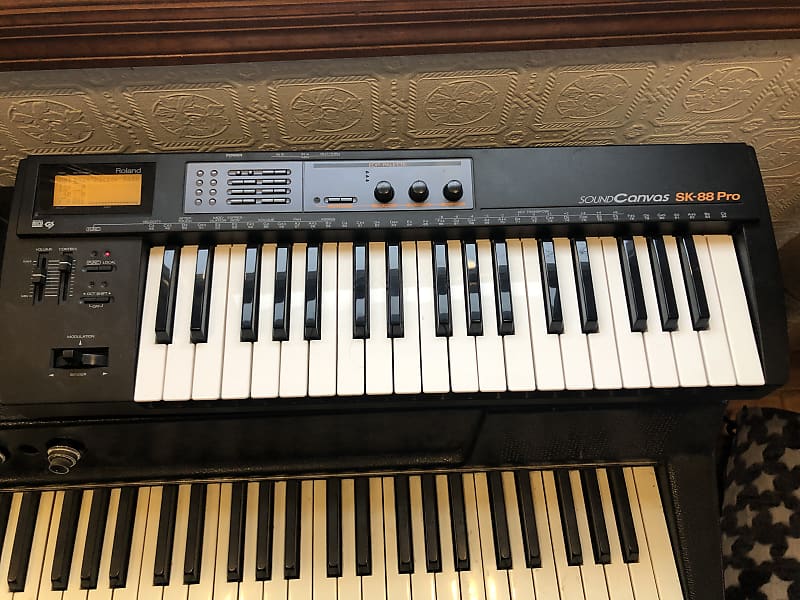 Roland SK-88 Pro Sound Canvas 37-Key Synthesizer | Reverb