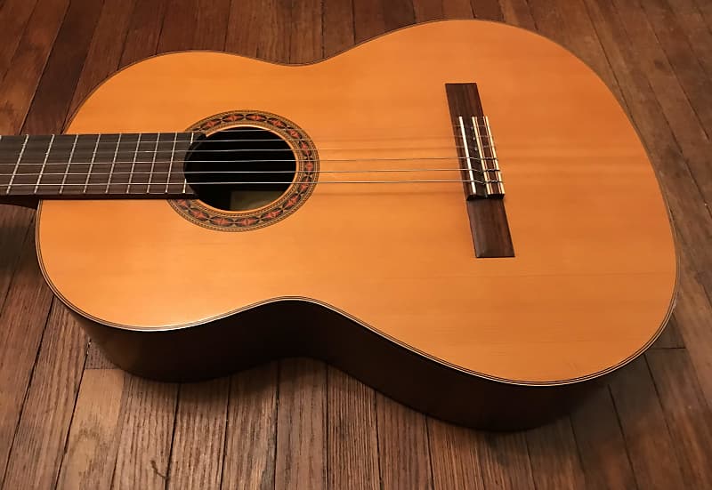 Vintage 1960s Yamaha NO. G-160 Nippon Gakki Classical Acoustic