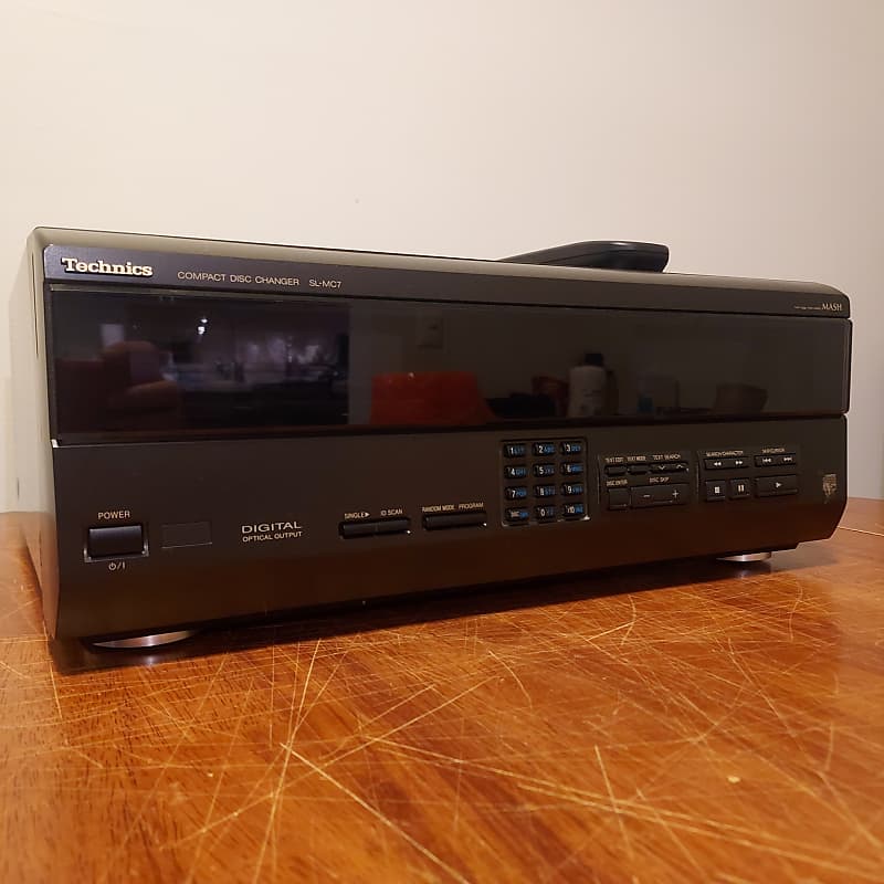 Technics SLMC7 110+1 Disc Mega Storage CD Changer Player Reverb