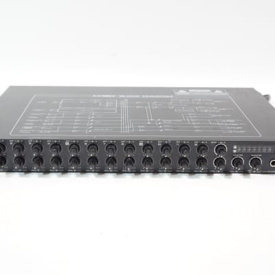 Roland M-120 12チャンネル 1Uラックマウント ミキサー Roland M-120 12チャンネル 1Uラックマウント ミキサー Roland M