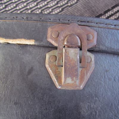 Geib Guitar Case Late 30's Early 40's Repair Project Beat To Crap Then Beat Again Vintage Geib Case image 13